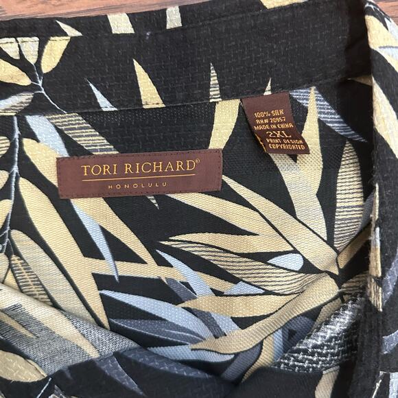 Tori Richard Bamboo Print Button-Up Top Men's 2XL Black/Tan/Gray Beach Summer - Picture 3 of 4